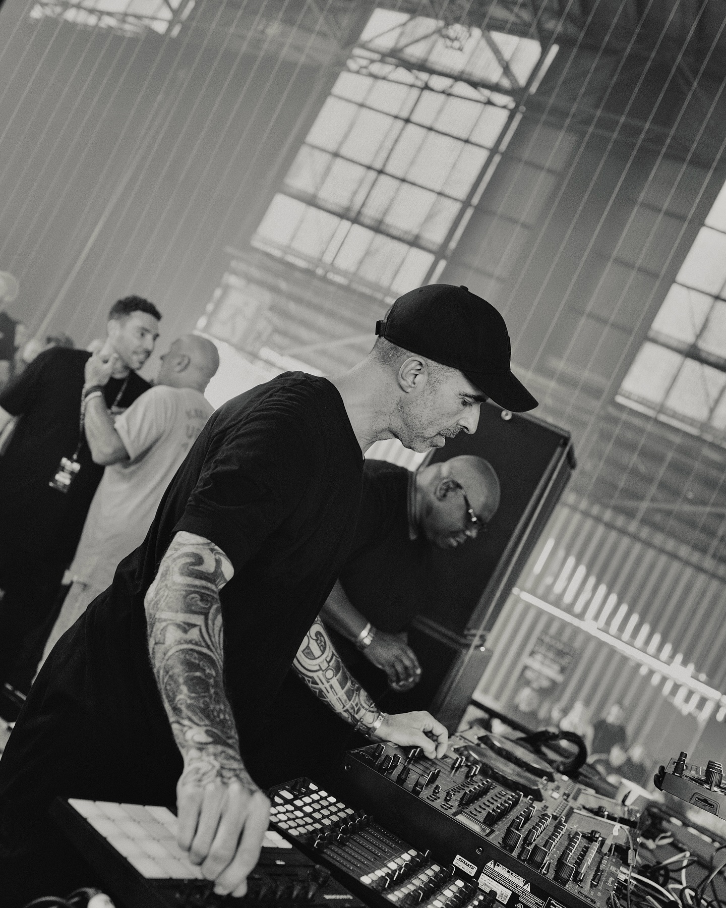 november-was-wild-finishing-it-off-in-melbourne-and-sydney-was-wicked-fun-so-much-love-to-the-@eatth-2