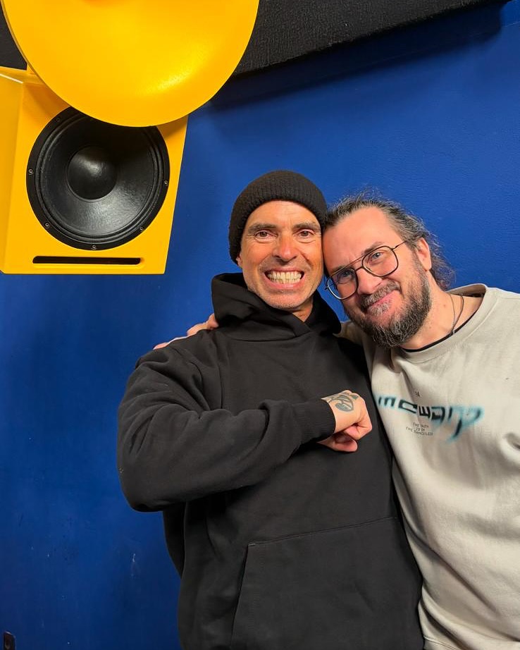 nothing-beats-the-intimacy-of-a-6hr-set-in-a-small-club-with-a-killer-soundsystem-surrounded-by-a-cr-1