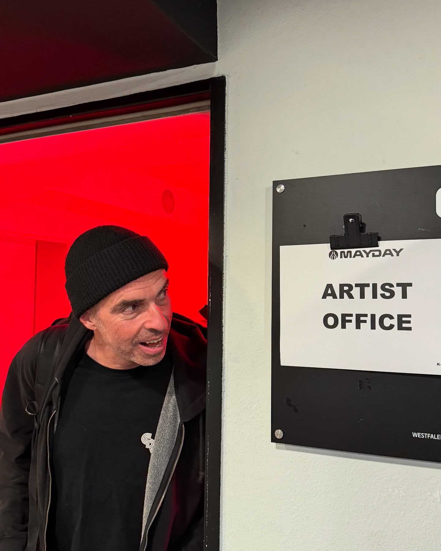 well…-at-least-i-am-pictured-with-one-here-happy-may-day-especially-to-everyone-at-@mayday_dortmun-1