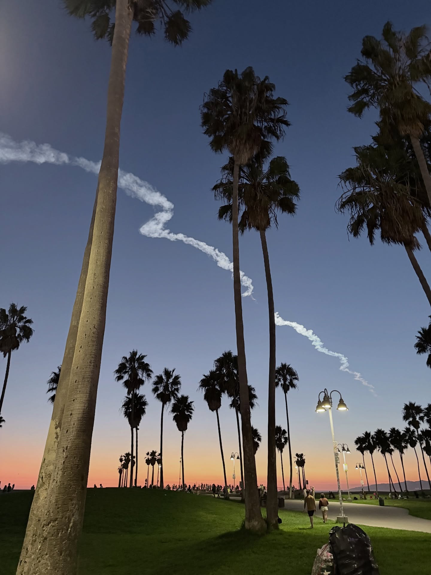 six-shows-down-four-to-go-tour-dump-6