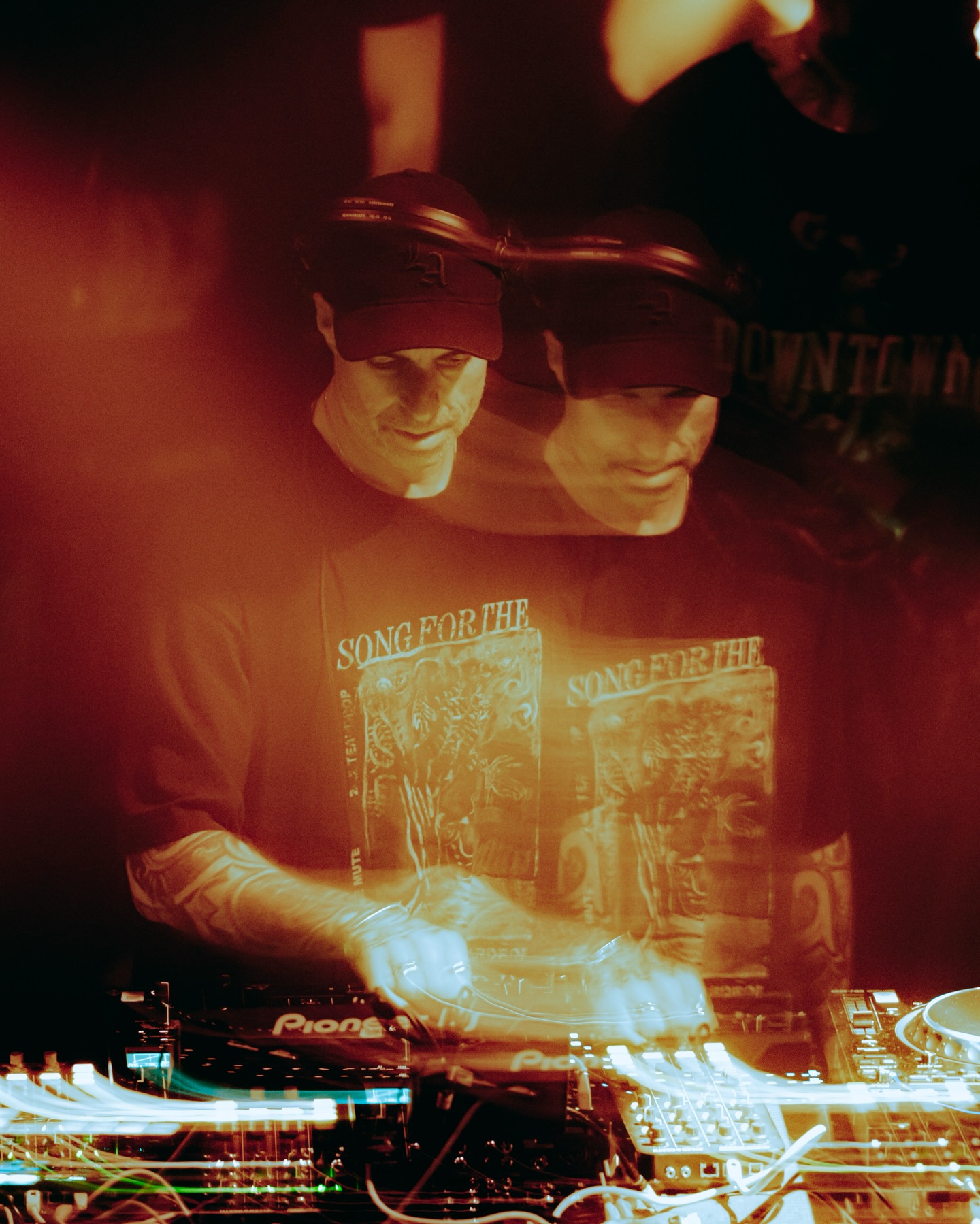 closing-out-the-year-with-some-fun-shows-in-december-starting-this-friday-at-@grelle_forelle-for-a-c